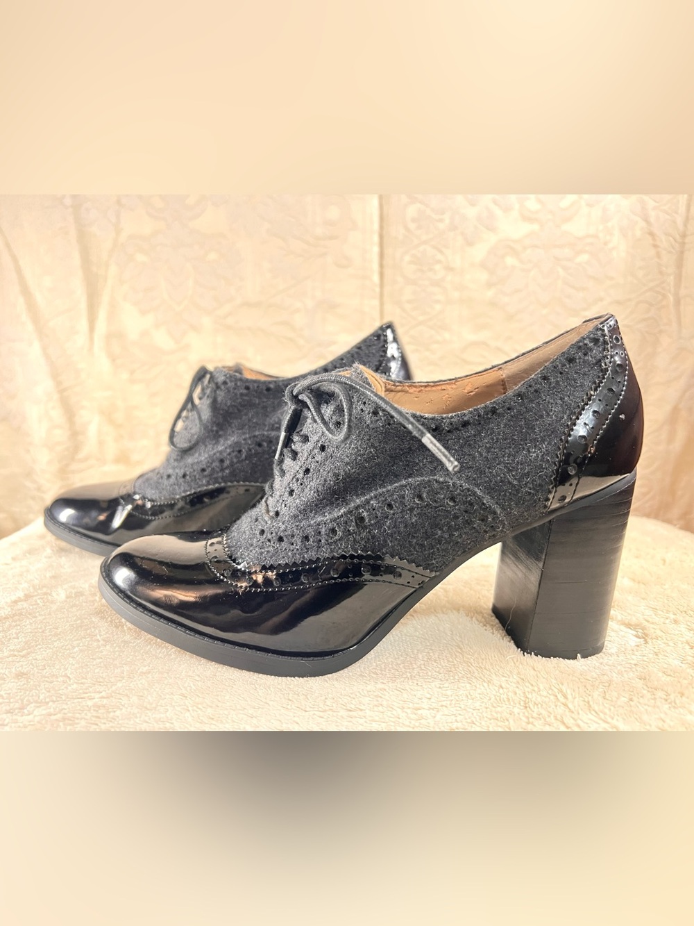 Franco Sarto Black Patent & Wool Oxford Heels | Block Heel | Size 7